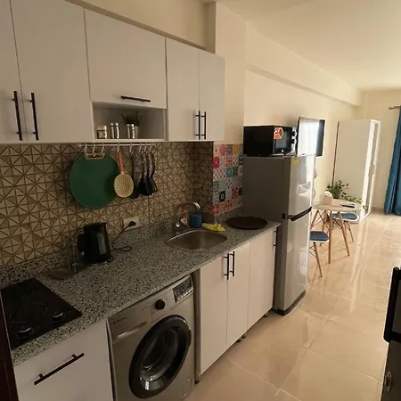 Luxury Studio With Beach